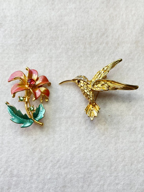 Gold Tone Flower and Hummingbird Brooches