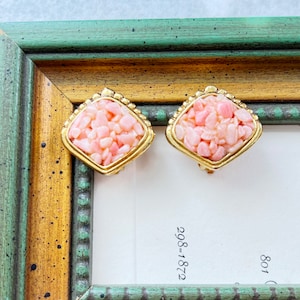 Angel Skin Coral Chips Clip On Gold Tone Earrings