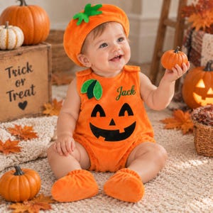 Anpassad pumpa babysparkdräkt, personlig broderad namn Halloween-kostym med pumpahatt-tossor, söt höstoutfit för bebisar