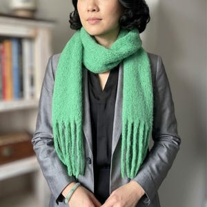 Chunky Knit Scarf Pattern, Double Layer Tube Scarf, Fringed Winter Accessory (PDF Download)