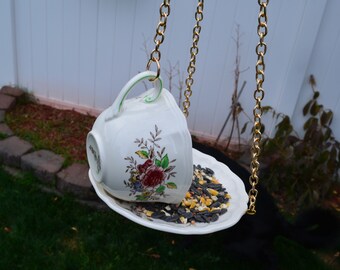 Mother's Day Gift, Vintage Tea Cup Bird Feeder, Cup and Saucer Feeder, Unique Feeder, Housewarming Gift.  FREE US SHIPPING!