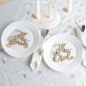 Configurações de lugar da noiva e do noivo - Configurações de lugar de casamento - Decoração de plano de assentos de mesa superior - Decoração rústica de casamento