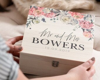 Peony Wedding Couples Keepsake Wooden Gift Box | Wedding Keepsake | Wedding Gift | Personalised Wooden Box