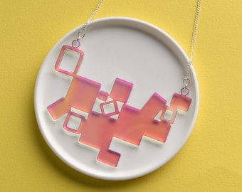 Orecchini a cerchio con farfalle e fiori in argento sterling o placcati in oro, eleganti e ipoallergenici. - Italia