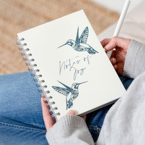 Illustration de colibri Carnet cartonné A5 personnalisé | Livre d'illustrations d'oiseaux | Carnet de croquis de journal de modèle