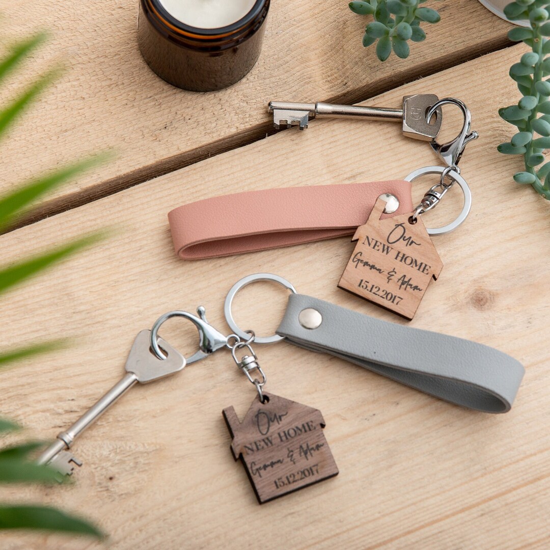 Key Rings For Developers Personalised Wooden House Keyrings – Engraved New Home Gift for Couples ...