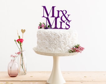 Classic Mr and Mrs Cake Topper - Wedding Cake Topper - Traditional Cake Decoration - Serif Font with Ampersand Mr and Mrs Topper