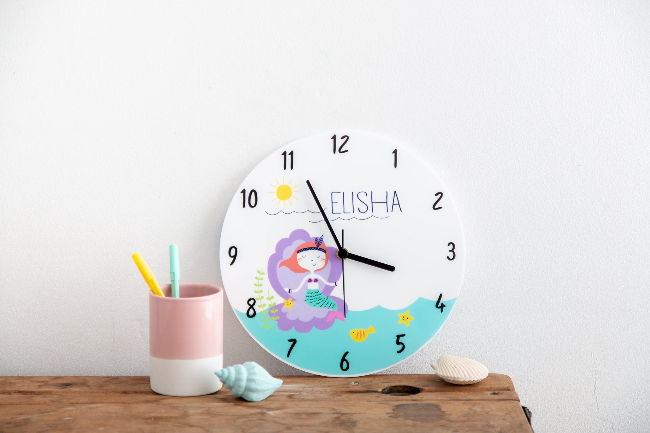 Zeemeermin Halve Maan Fantasie Stille Geveegde Wandklok Voor Meisjes Woonkamer Ariel Sprookje Kunstwerk Home Decor Klok Wandhorloge-Metal_Frame_with_acrylic_glass