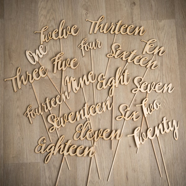 Moderne script houten bruiloft tabelnummers - rustieke handgeschreven bruiloft decoraties | Bruiloftsdecoratie | Geschenkknoop UK gemaakt