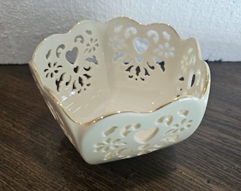 Lenox Eternal Hearts schaal ivoor met gouden rand