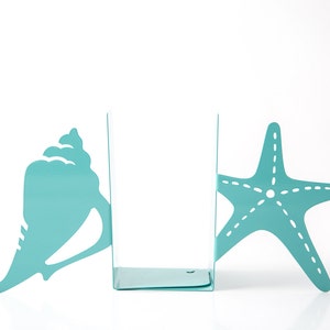 Unique Bookends // Seashell and Starfish // for Beach House // Decorative book holders // sea nursery theme // Free Shipping Worldwide image 3