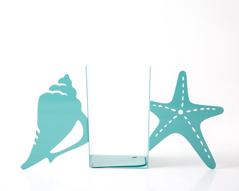 Unique Bookends // Seashell and Starfish // for Beach House // Decorative book holders // sea nursery theme // Free Shipping Worldwide image 3