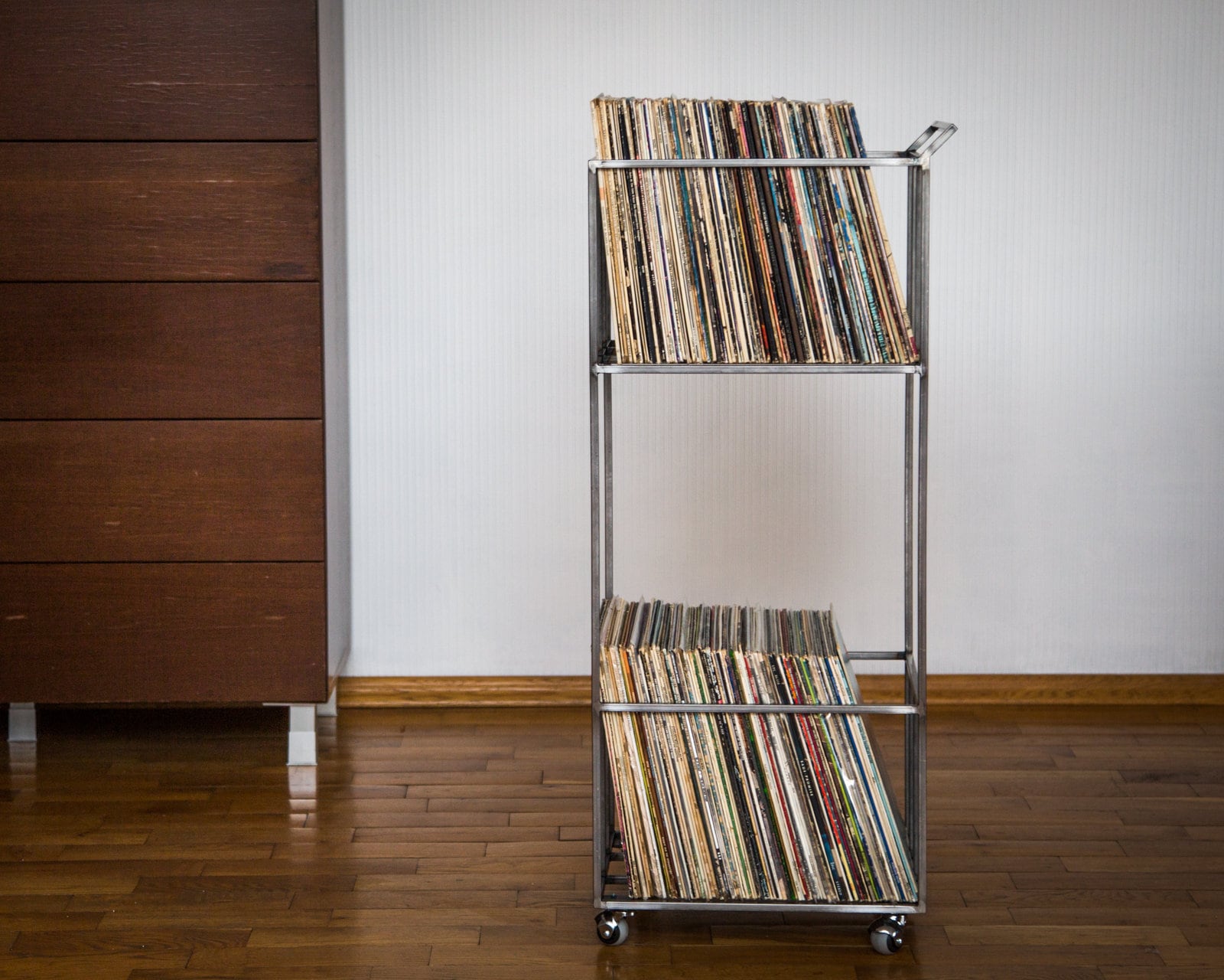 LP storage Double-deck Album crate // Record cart on rotating wheels // conta... - Picture 4 of 10