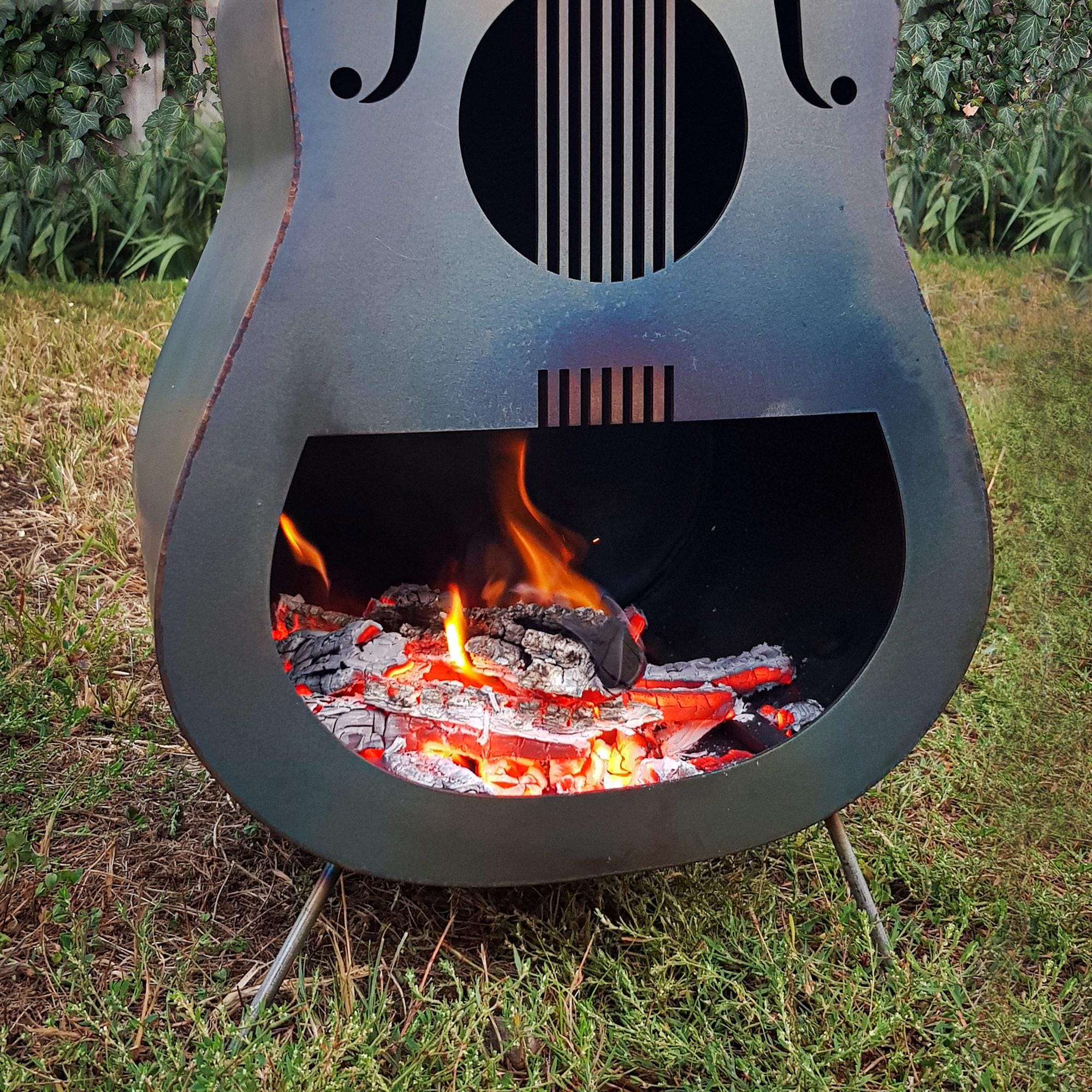 Fogata de guitarra soldada a mano: decoración de exteriores para amantes de  la música - Etsy México, image size:2000x2000