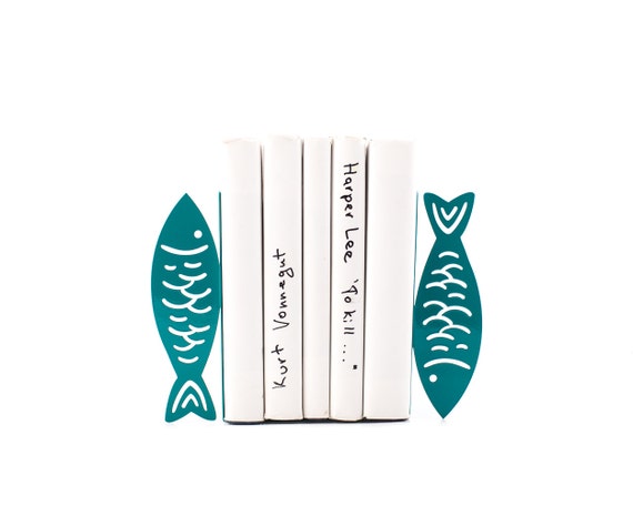 Metal Fish Bookends: Kitchen Cookbook Shelf Decor