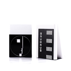 Bauhaus Bookends | Modern and Simple Black Shelf Decor
