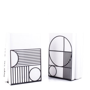 Bauhaus Metal Bookends: Geometric Shelf Decor