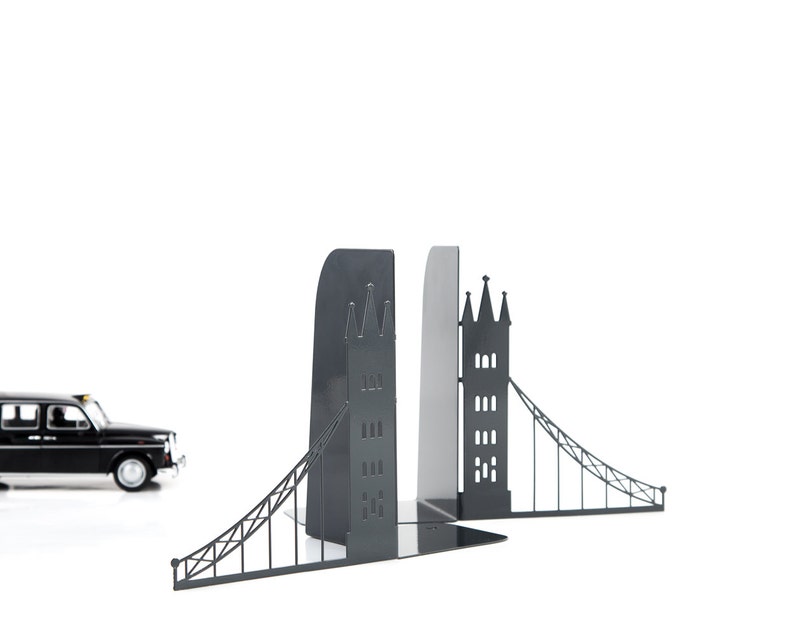 Unique metal bookends London bridge // decorative book holders // perfect housewarming gift // modern home decor // FREE SHIPPING image 4