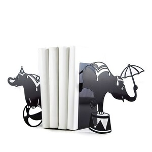 Black bookends Circus Elephants - Design Atelier Article on Etsy