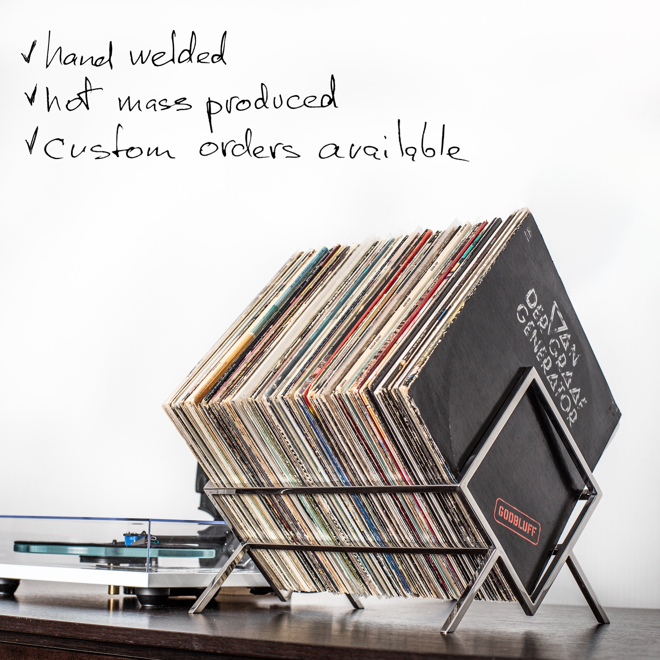 Supporto per vinili LP da parete in legno. Contenitore dischi in vinile.  Espositore vinili. 1 pz -  Italia