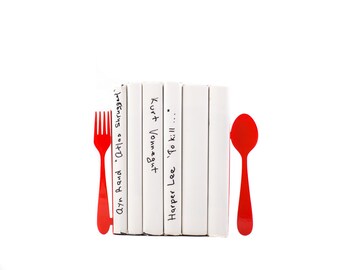 Sujetalibros de cocina de metal rojo: Organizador de libros de cocina con tenedor y cuchara