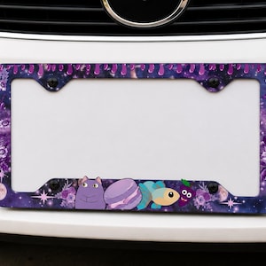 Moldura de placa personalizada japonesa, suporte de placa de carro estilo anime JDM com borda de metal para Camry e 4Runner, presente personalizado com foto e texto para ele ou ela.