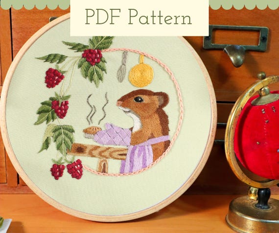 Baking Mouse Embroidery Pattern, Cottagecore Thread Painting PDF Pattern