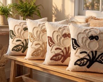 Poszewka na poduszkę z pikowanym motywem kwiatowym | Poduszka z kwiatowym wzorem | Minimalistyczny styl boho 45x45