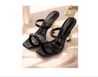 Schwarze Lackleder Sandaletten mit Goldmetallabsatz | Designer-inspirierte Riemchen Mule Heels | Luxus Open Toe High Heels für Frauen