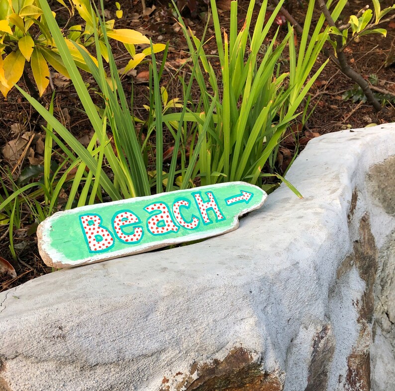 Driftwood Beach Sign Beach Arrow Sign Coastal Beach Decor - Etsy Canada