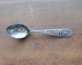 Baker Manchester Sterling Silver San Antonio Spoon made between 1914-1930, Unusual Pierced Name In Handle!