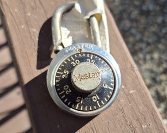 Candado de combinación Master Lock vintage de los años 60, fabricado en EE. UU.