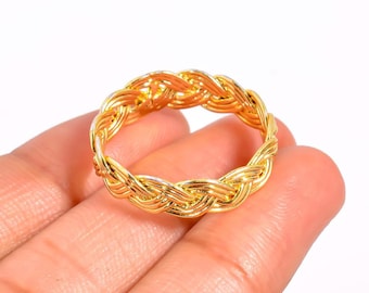 Gouden gevlochten touwring | Geweven draadband | Minimalistische statement sieraden
