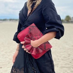 Clutch aus echtem Python-Mix-Rindsleder: Maßgefertigte Handtasche von Red Reptile Boutiques
