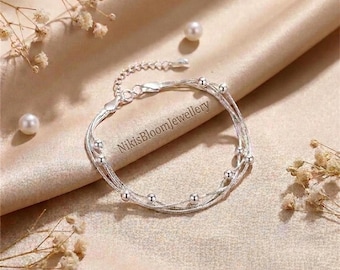 Pulsera Celestial de Triple Capa, Joyería delicada de plata de ley 925, Pulsera minimalista ajustable, Regalo elegante para ella y su mejor amiga.