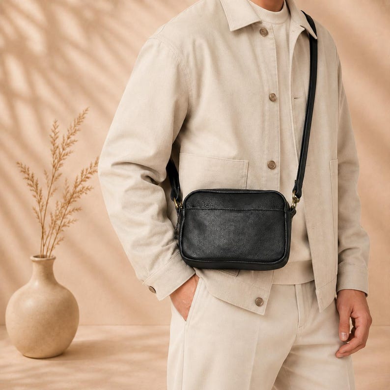 Men's Vintage Leather Messenger Bag, Genuine Cowhide Crossbody image 1