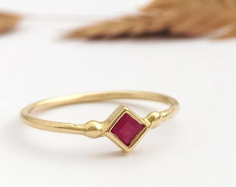 Ruby ring, Rings for women, 14k Gold ring, Solid gold jewelry gift, Minimalist ruby ring, Solitaire ruby ring, Gold ring women, Stacked