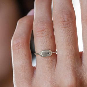 Signet ring, Silver ring, Pinky ring, Signet ring women, Women's pinky ring, Minimalist jewelry, Silver signet ring, Black diamond ring