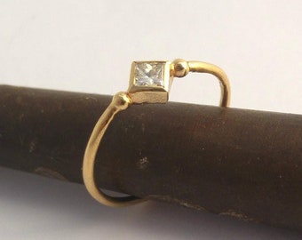 Diamond gold ring, Solitaire diamond ring, Diamond wedding ring, Diamond engagement ring, Diamond ring for women, Dainty ring, Solid gold