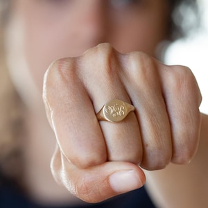 Gold signet ring, Signet ring women, Rings for women, 14K Gold ring, Engraved signet ring, Initials gold ring, Custom signet ring, Solid