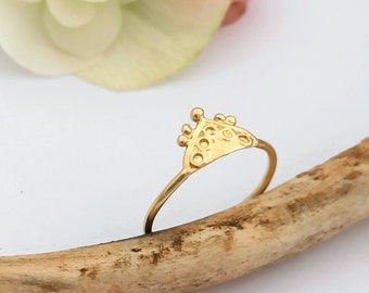 14k gold ring, solid gold ring, pinky ring women, india jewelry, Gold boho ring, Gold Indian ring, Gold crown ring, Rings for women, Ethnic