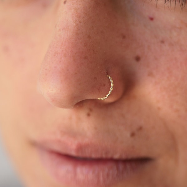 Nose ring, Nose hoop, Gold nose ring, Unique nose ring, Delicate nose ring, Tribal nose ring, Nose piercing, Boho nose ring, 14k gold hoop