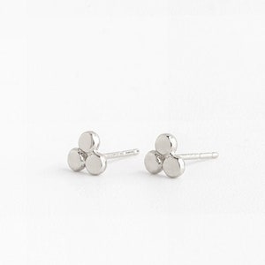 Silver studs, Dots earrings, Second hole earrings, Tiny earrings, Minimalist earrings, Sterling silver posts, Stud earring,Small silver stud