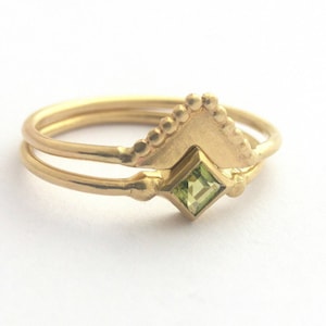 Peridot Ring, Peridotring für Frauen, Einzigartige Verlobungsringe, Boho Verlobungsring, Indische Verlobungsring, Goldring Frauen, Alternative
