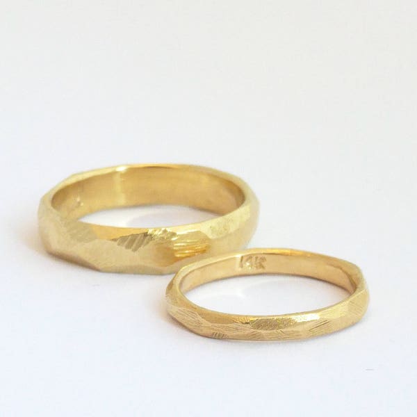 Wedding Bands Set His and Hers - Etsy