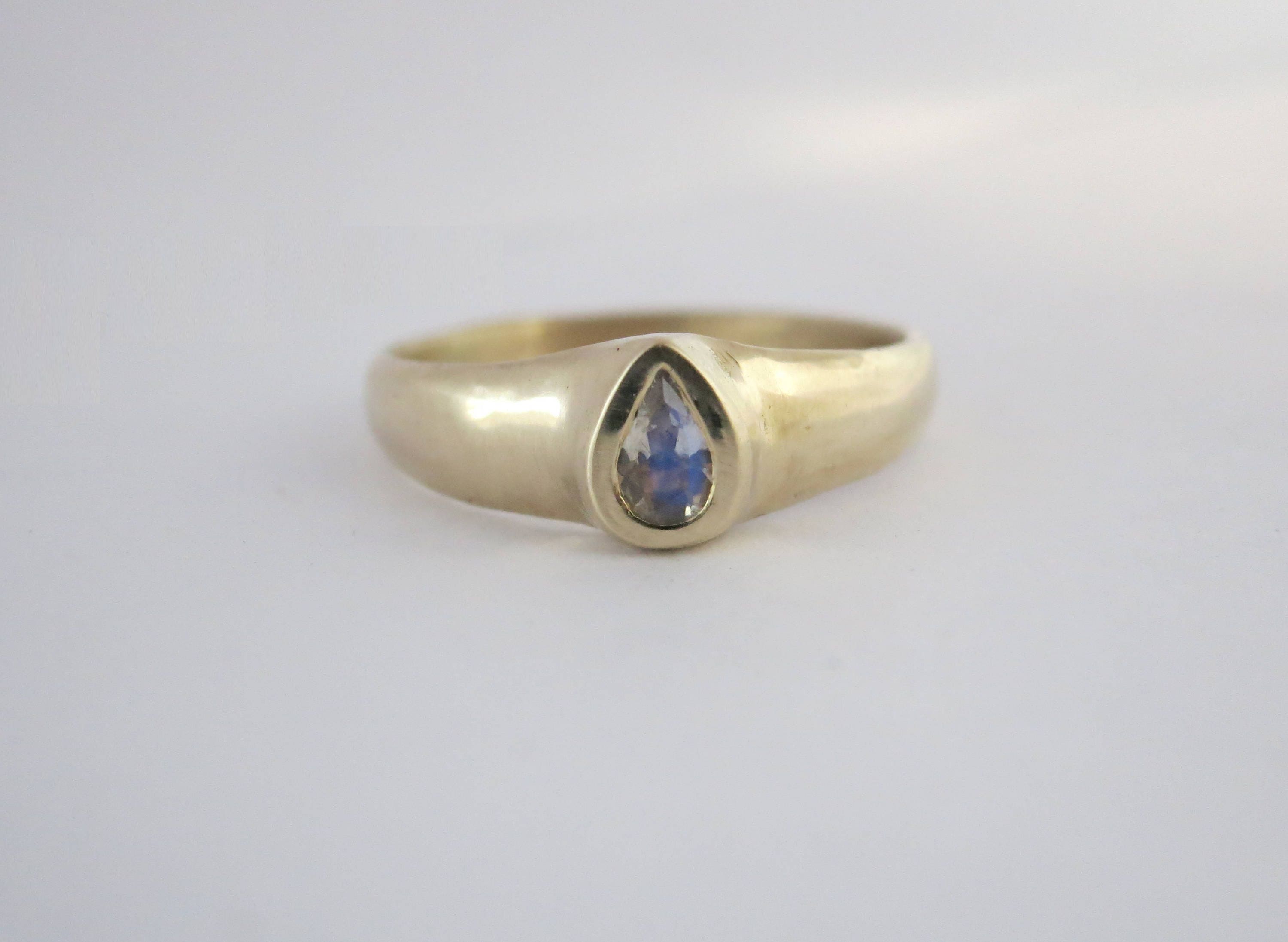 Moonstone ring Ring for women Gemstone gold ring Signet | Etsy