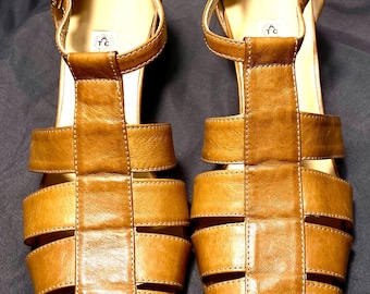 Ferrario Italian Leather Fisherman-Style Cottage Core Low-Heel Pump Sandals Size 6.5/7