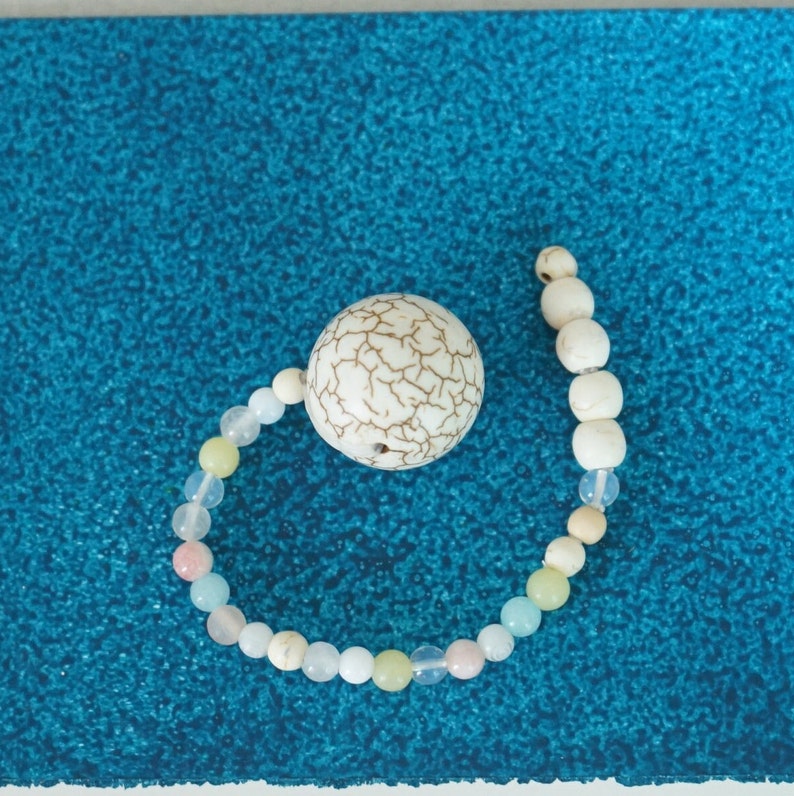 Yoni Ball of Howlite MORPHEUS image 7