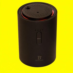 Przenośny dyfuzor olejków eterycznych USB do samochodu | Aromaterapia olejkami eterycznymi | 10 ml, czarny lub biały – rozmiar mały i średni
