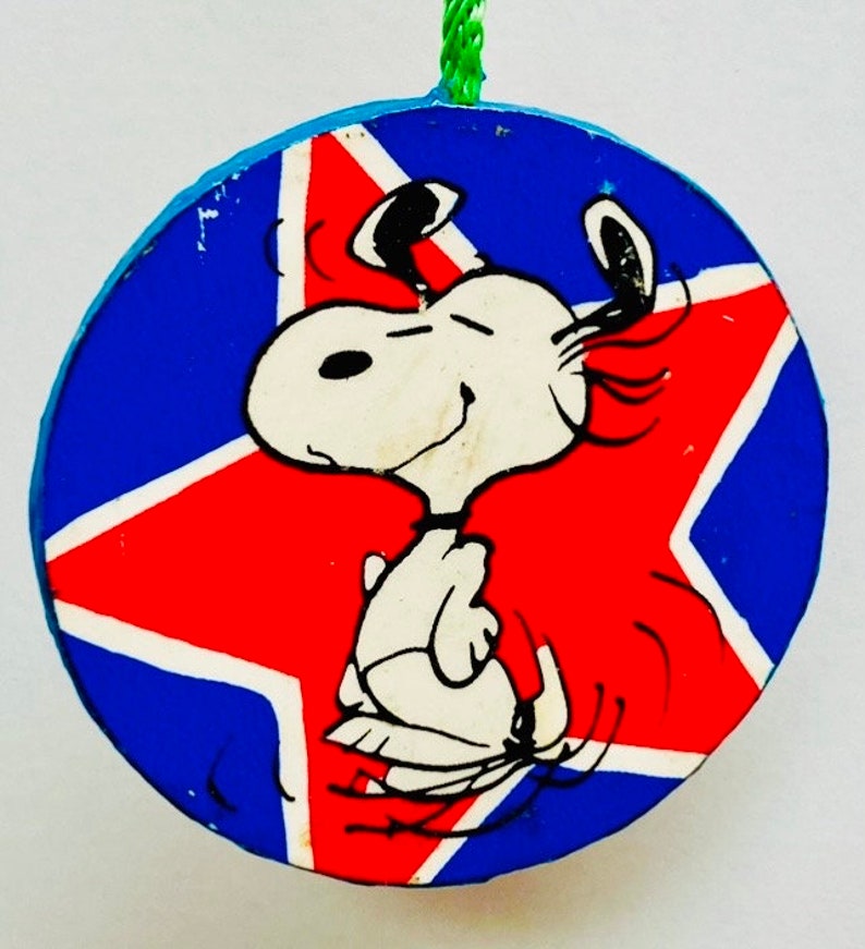 Snoopy astronaut/Snoopy dancing two sided vintage 1980s mirror hanger ornament,car or wall decor,fun retro hanger image 1